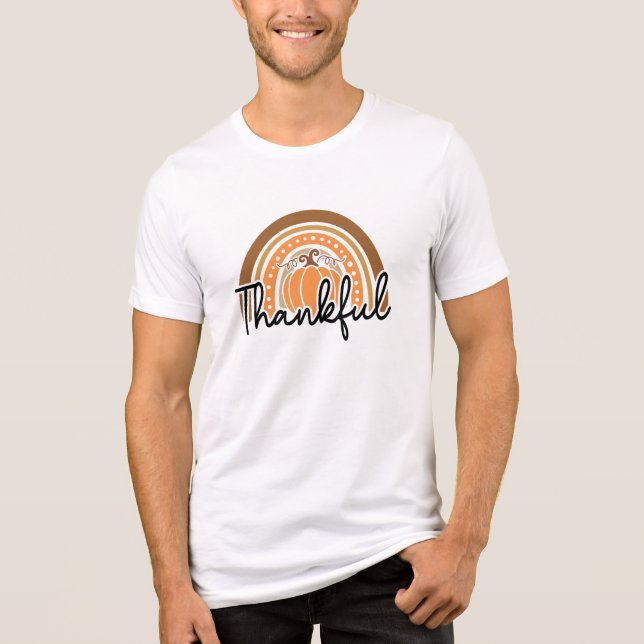 Rustic Boho Pumpkin Rainbow Thankful T Shirt (Framsida)