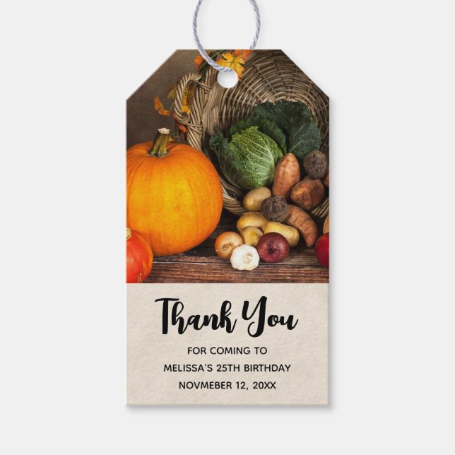 Rustic Bord Bountiful Harvest Birthday Presentetikett (Framsidan)