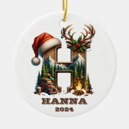 Rustic Brev H med Festive Mountain Scene Julgransprydnad Keramik