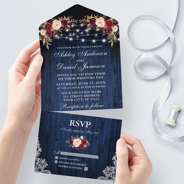 Rustic Bröllop Blommigt Blue Wood Snöre Ljus (All In One Wedding Invitation with tear off RSVP Card)
