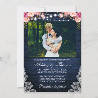 Rustic Bröllop Rosa Blommigt Blue Wood Ljus Photo Inbjudningar