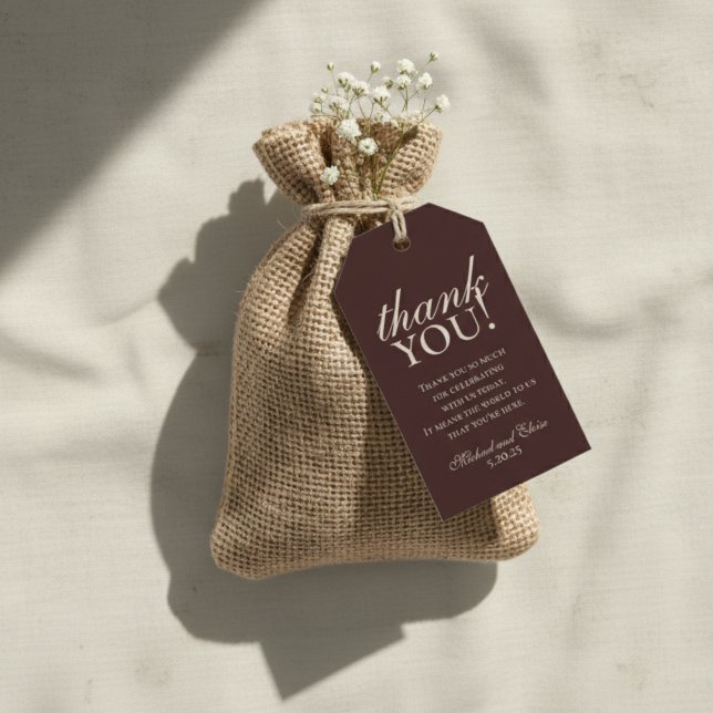 Rustic Brown Monogram Wedding Thank You Presentetikett (Add a warm, personal touch to your favors with this Mousse Brown Thank You Favor Tag!)