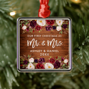 Rustic Burgundy Blommigt Första jul Bröllop Julgransprydnad Metall
