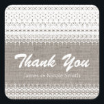 Rustic Burlap & Elegant Snöre Wedding Favor Fyrkantigt Klistermärke<br><div class="desc">Rustic Burlap & Elegant Snöre bröllopsfavoritschakt. Matchande inbjudningar är tillgängliga.</div>