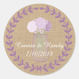 Rustic Burlap och Lila Mason Burk Flowers Bröllop Runt Klistermärke