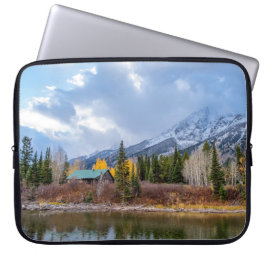 Rustic Cabin Retreat Laptop Fodral