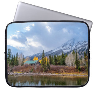 Rustic Cabin Retreat Laptop Fodral