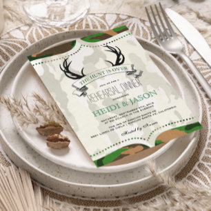 Rustic Camo Rehearsal Dinner. Inbjudningar
