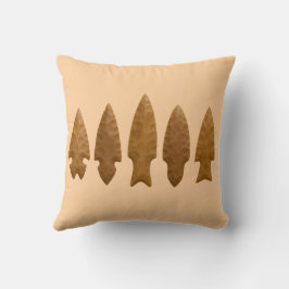 Rustic Carved Arrowhad Pillow Kudde