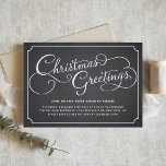 Rustic Chalkboard Calligraphy-julen Party Inbjudningar<br><div class="desc">Gå med oss för lite helgdag! Det är gäster till julfestinbjudan med anpassadets inbjudan till helgdag. Den innehåller "julhälsningar" med vismisk manustypografi på faux chalkboard-bakgrund. Anpassa genom att lägga till din händelseinformation. Den här julfestinbjudan till ritbord finns i andra djurhållare och färg.</div>