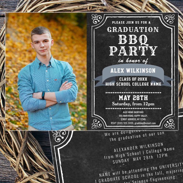Rustic Chalkboard Simple Photo Studenten BBQ Inbjudningar (Skapare uppladdad)