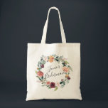 Rustic Charm | Junior Bridesmaid Tygkasse<br><div class="desc">Klassisk land charm-väska bröllop med en vattenfärgad bukett av krysanthemum,  ro och botaniskt löv som omger ord ’Junior Bidesmaid’. Idealisk om du planerar en bröllop under höst- eller vintermånaderna. Idealisk present till din underordnade bidesmaid.</div>