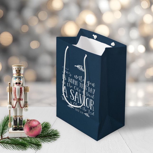 Rustic Christian jul Verse Typography Blue (Rustic Christian Christmas Verse Typography Blue Medium Gift Bag)