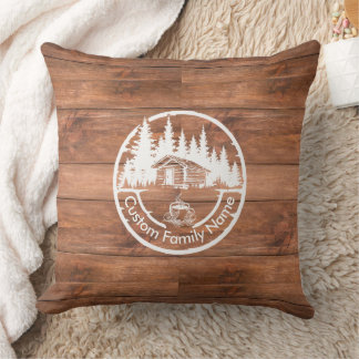 Rustic Cottage Cabin Barn | Custom Family Name Kudde