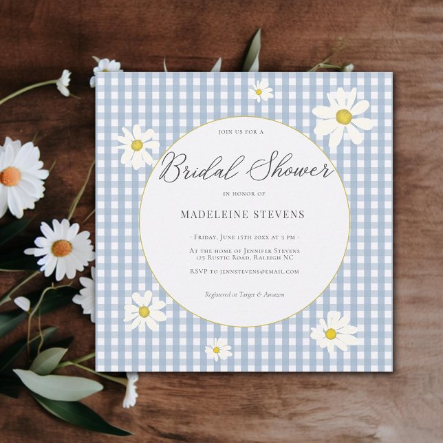Rustic Daisys Dusty Blue Gingham Möhippa Inbjudningar (rustic daisies dusty blue gingham bridal shower invitation modern elegant classy simple backyard)