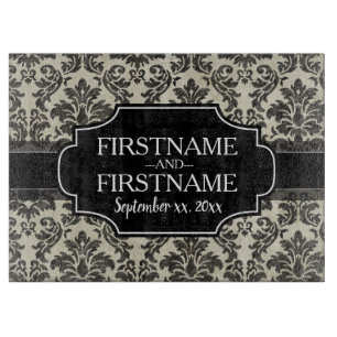 Rustic Damask Pattern in Black and Parchment