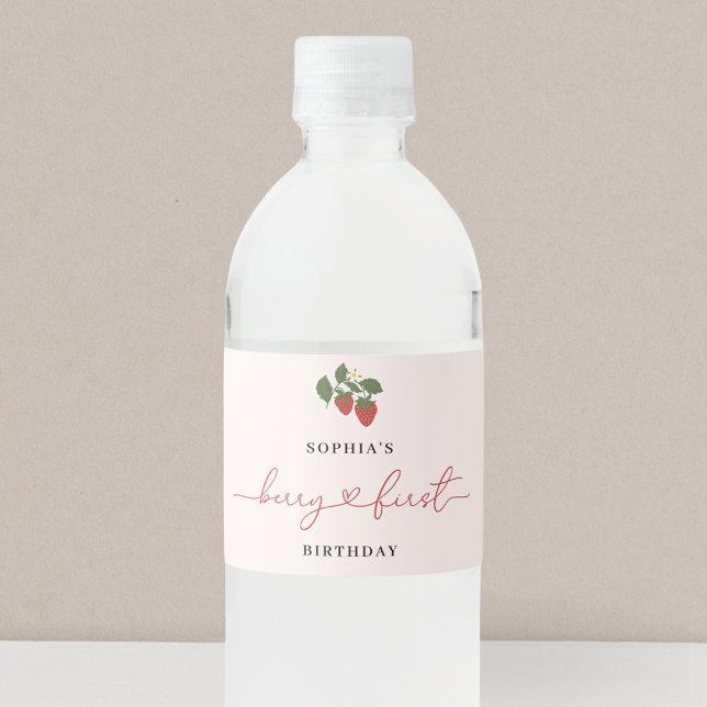 Rustic Elegant Girl's Berry First Birthday Vattenflaskor Etikett (Skapare uppladdad)