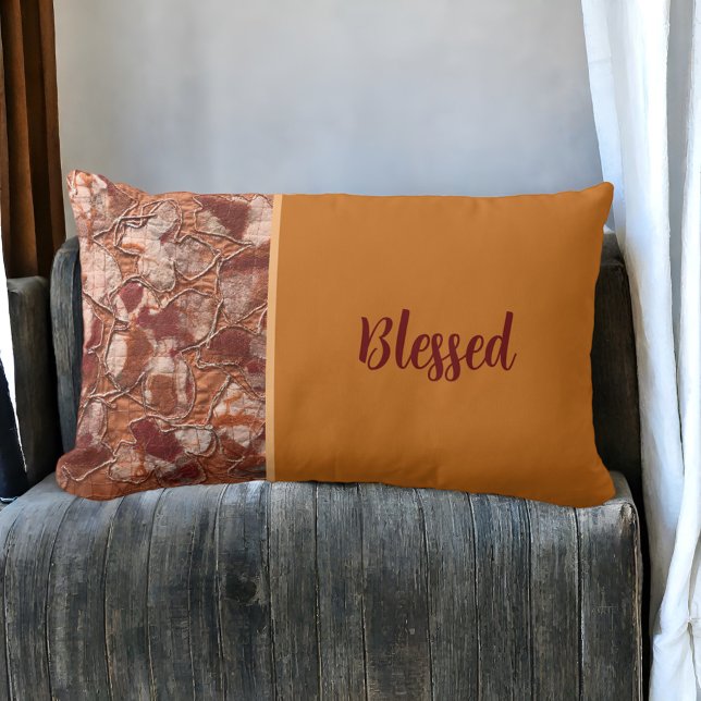 Rustic fall orange välsignad teracotta embroidery lumbarkudde (Skapare uppladdad)