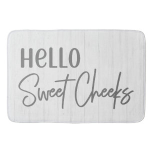 Rustic Farmhouse Hej Sweet Cheeks White Wood Badrumsmatta