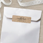 Rustic Faux Kraft-skript med Kärlek Wedding Favor Returadress Etikett<br><div class="desc">Denna rustiska bröllopsmärkning visar ord "med kärlek" i mörk grått-skript mot en kraftliknande mönster-bakgrund. Det är underbart att märka dina bröllopsgåvor. Det är enkelt att anpassa sig. Byt bara ut platshållartexten om du vill lägga till egen information. Om du vill ha fler alternativ, t.ex. att ändra teckensnitt, storlek text eller...</div>