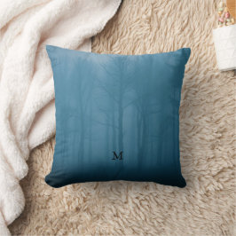 Rustic forest träd i dimma monogrammet kudde