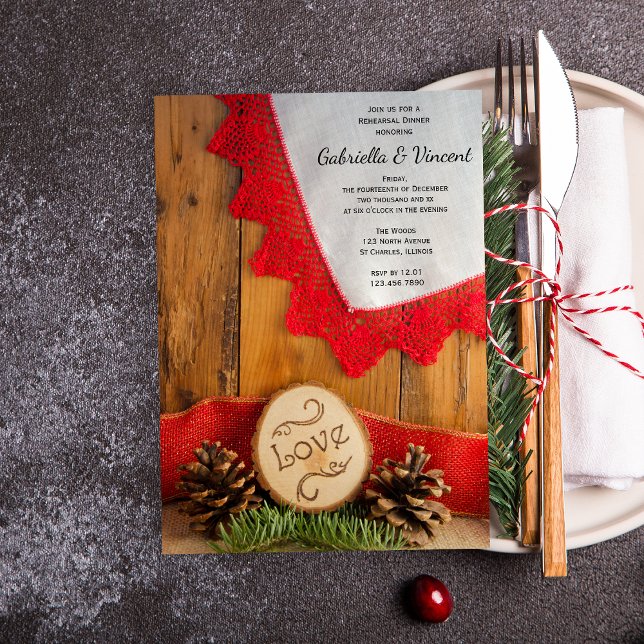 Rustic Gräs och Red Snöre Winter Rehearsal Dinner Inbjudningar (Set a natural tone  with the Rustic Pines and Red Lace Winter Wedding Rehearsal Dinner Invitation.)