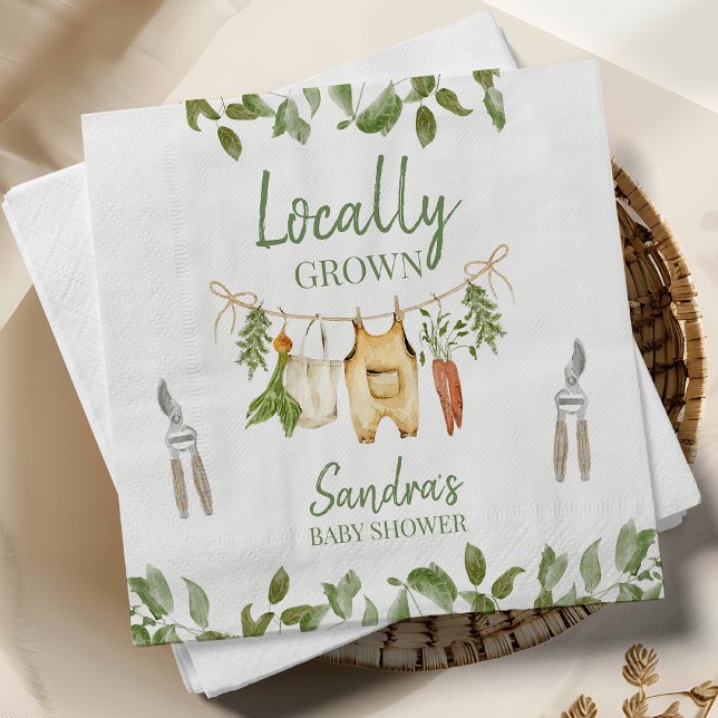 Rustic Green Locally Grown Baby Shower Pappersservett (Locally Grown Baby Shower Napkin, Farmers Market Baby Shower Napkin, Baby Clothesline Baby Shower )