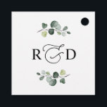 Rustic Greenery Monogram Bröllop Tack Gåvor Etiketter<br><div class="desc">Den här märkrn av anpassadet är designad för att koordinera med vår Boho Greenery Collection och har vattenfärgen eucalyptus grenar med kalligrafisk grafiktext,  parad med en klassserif i svart. Matchande objekt är tillgängliga.</div>
