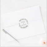 Rustic Greenery Wedding Stickers eller kuvert Seal Runt Klistermärke<br><div class="desc">Planera en snyggt firande med denna moderna utformning som dina gäster kommer att ta hand om. Utformad av © berrysöt ...  Utskrivbara digitala filer finns tillgängliga! Besök vår webbplats på www.berryberrysweet.com för mer information!</div>