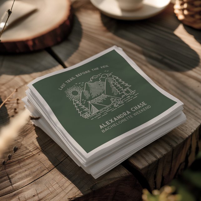 Rustic Grönt Camp Bachelorette Helg Pappersservett (Rustic Green Camp Bachelorette Weekend Napkins)