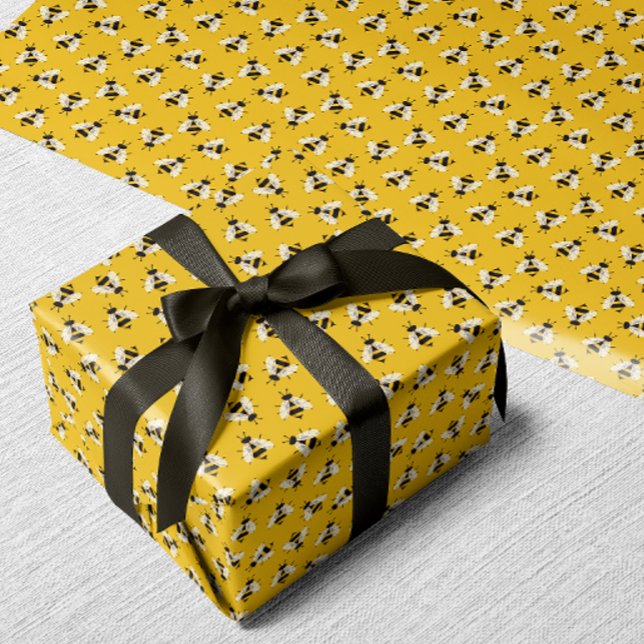 Rustic Illustrated Humla Wrapping Papper Presentpapper (Yellow illustrated bee patterned wrapping paper)