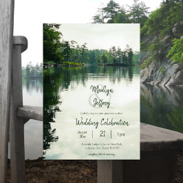 Rustic lakeside evergreens reflektion bröllop inbjudningar