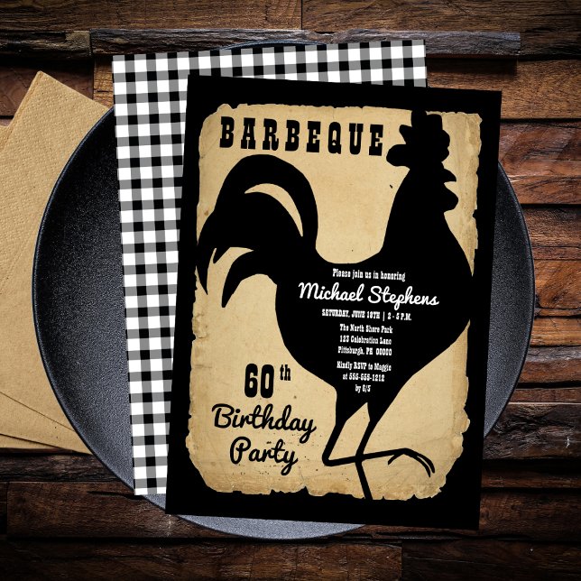 Rustic Land Chicken BBQ 60:e Födelsedagsfesten Inbjudningar (Rustic Country Rooster Chicken BBQ 60th Birthday Party Invitation)