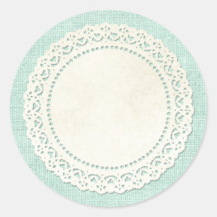 Rustic Land Snöre Doily on Aqua Blue Burlap Runt Klistermärke