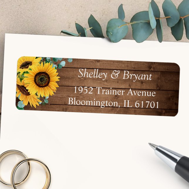 Rustic Land Solros Eucalyptus Returadress Returadress Etikett (Charming country vibes with our Rustic Sunflower Eucalyptus Return Address Label.)