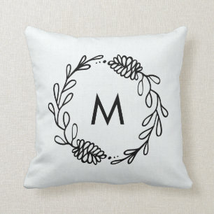 Rustic Laurel Farmhouse Pinecone Monogrammed Kudde