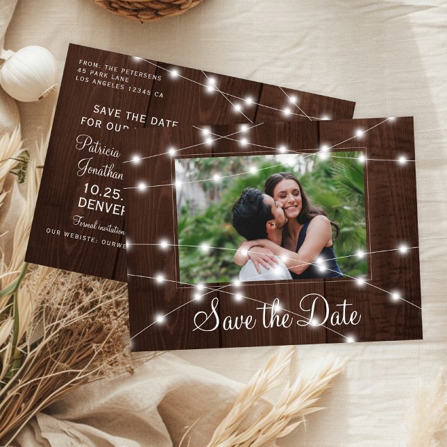 Rustic lights country barn wedding save the date meddelande vykort (Skapare uppladdad)