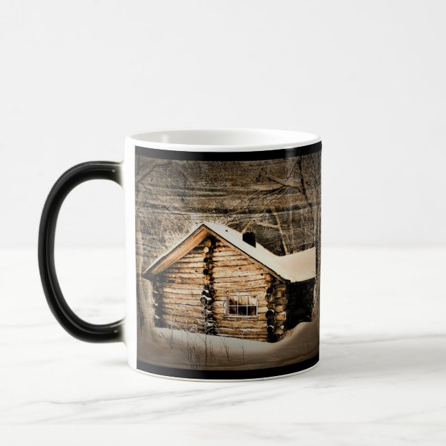 Rustic Log Cabin i Wilderness Magisk Mugg (Vänster)
