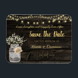 Rustic Mason Burk Glowing Ljus Magnet<br><div class="desc">Fin design för din spara datum meddelande. Mason Burk på en rustisk träbakgrund med hängande ljus.</div>