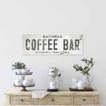 Rustic Modern Farmhouse Coffee Pub & City Canvastryck<br><div class="desc">Öka din livsmiljö med vårt utsökta "Stretched Canvas Wall Art Coffee Pub"-tecken, där tidlös charm möter modern lantbruksestetik. Denna konst biet förenar utan vidare en elegant elegans med ett industriellt kant, som har en fingerad, krackad och nedtryckt, benvit bakgrund som blottlägger en historiekänsla genom att färga färgen och det vävrade...</div>