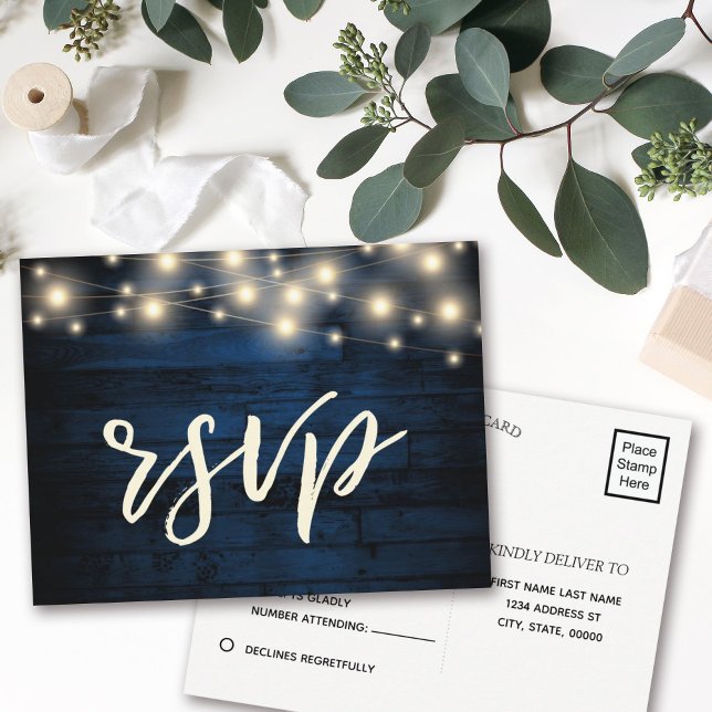 Rustic Navy Blue Wood String Ljus OSA Inbjudan Vykort (Skapare uppladdad)