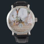 Rustic Photo Collage Monogram NEWLYWEDS BRÖLLOP Armbandsur<br><div class="desc">Lägg till dina foton i den här moderna,  runda monogrammofonens temade fotogåva,  perfekt för nygifta på bröllopsdagen som en bröllop-gåva.</div>