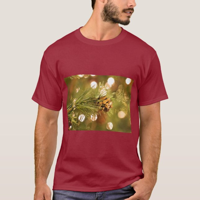 Rustic Pine Cone T-Shirt – Natural Woodland Charm (Framsida)