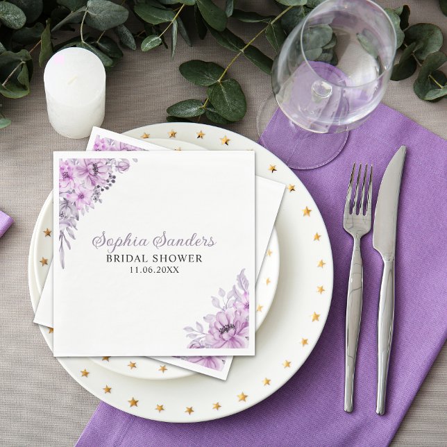 Rustic Purple Flower Bridal Shower Celebration Pappersservett (Skapare uppladdad)