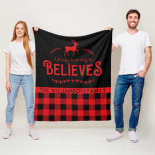 Rustic Red and Black Buffalo Check Family Namn Fleecefilt