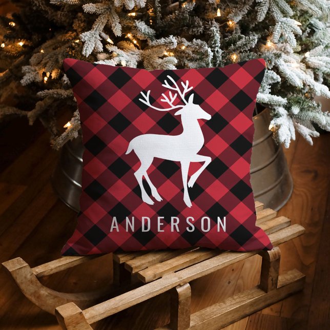 Rustic Red Buffalo Play Reindeer Monogram Kudde (Skapare uppladdad)