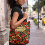 Rustic Red Poppy Vintage Wood Bridesmaid Tote Bag Tygkasse<br><div class="desc">Dina Bridesmaider kommer att ha mycket att bära med sig! Ett vackert, märkbart skuldermärke (som kompletterar ditt bröllop-tema och din stationära) skulle vara perfektens gåva för var och en av dem. Du kan anpassa varje väska med namn, och tonen är stark och bekväm att bära så de tackar dig. En...</div>