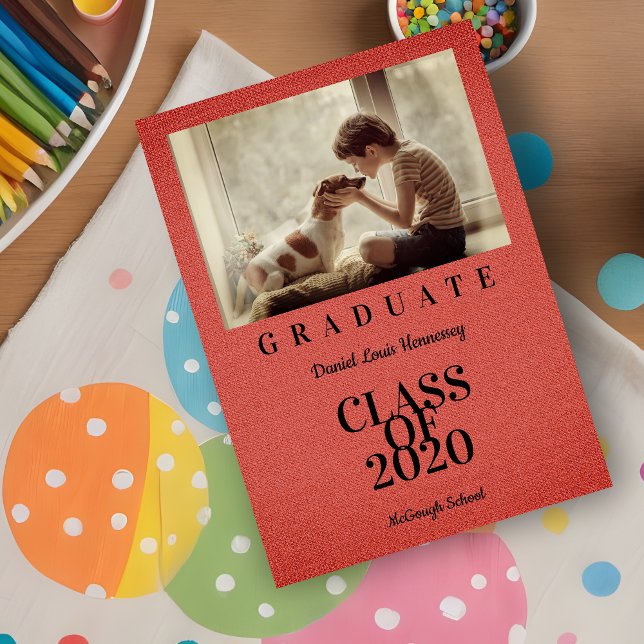 Rustic Red Snyggt Linen Effect Photo Grad (Rustic Red Stylish Linen Effect Photo Graduate Graduation Announcement Card. )