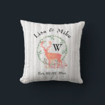 Rustic Reindeer Boho Watercolor Bröllop Monogram Kudde<br><div class="desc">Ett nylott par med en digital vattenfärgsdesign. En pastellrensilhuett i en orange av örter och löv. Svampar och skogsängar vid hans fötter. En grått och vit björk träd mönster i bakgrunden. Anpassa med namn,  bröllop datum och Monogram Initial för ditt efternamn.</div>