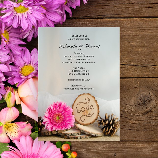 Rustic Rosa Daisy Woodland Bröllop Inbjudningar (Set a woodsy tone for your marriage with the Rustic Pink Daisy Woodland Wedding Invitation.)